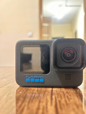 Продаю GoPro 10 хорошем состоянии почти новый!