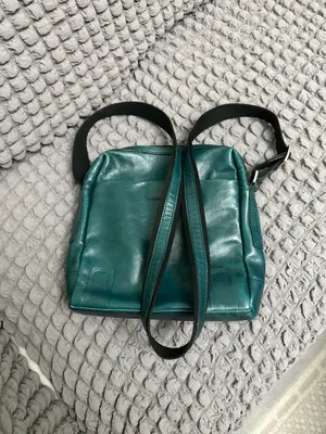 Продам сумочку унисекс