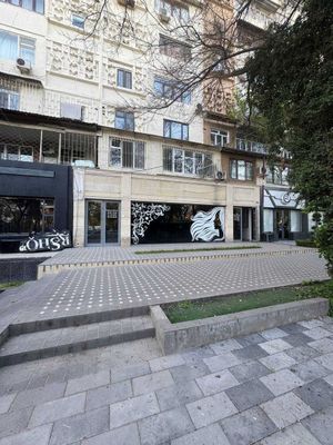 Продается Нежилой помещения Метро Миллий бог Дружба 160м2