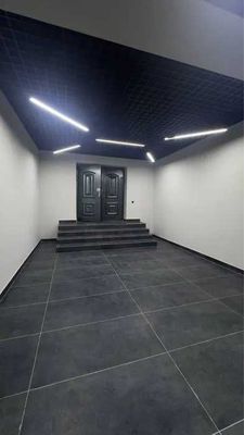 Срочно нежилое помещение 540 м.кв Яккасарайский район