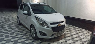 Spark pozitya 4 sotiladi