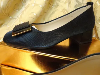 Новые туфли хамелеон, размер 38.