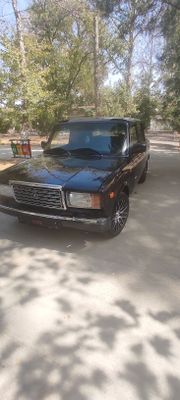 Sotiladi Vaz 2107 Yili 2005 18 million