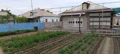 Uy sotiladi srochna. Niyazbek 92ª