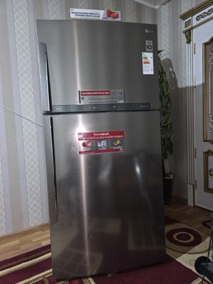LG Muzlatgich sotiladi holati yangi