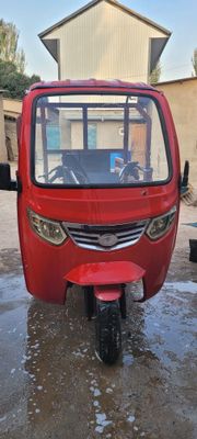 Mototskil yuk mashinasi