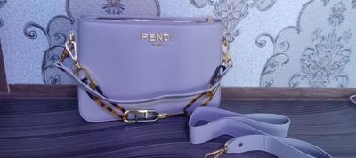 Fendi sumka