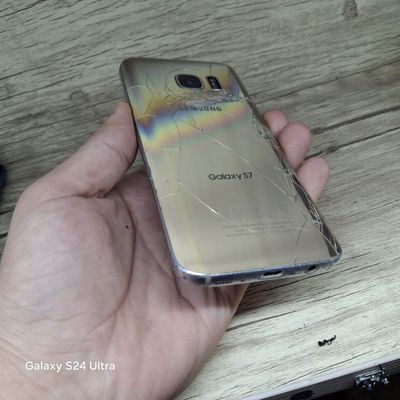 Samsung S7 sotiladi