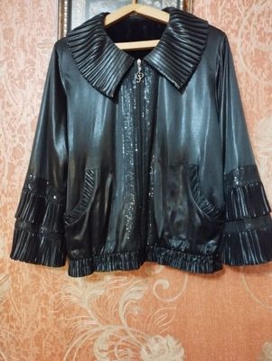 Женская красивая куртка -кардиган 52-54р