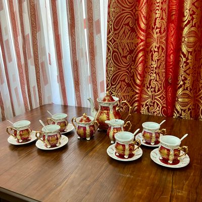 Serviz nabor sotiladi 200.000 som