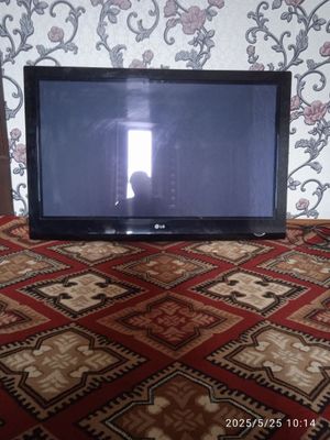 Televizorlar sotiladi