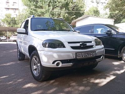 Продам свою шевролет ниву 2018 год.