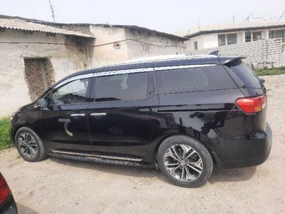 Kia Karnival 2018