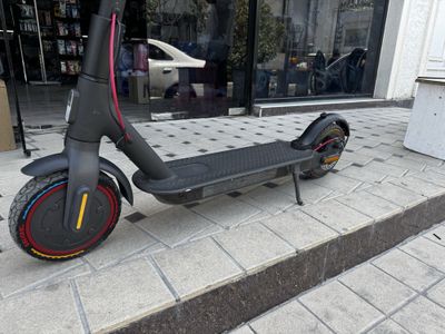 Электросамокат Mi Electric Scooter 3 pro
