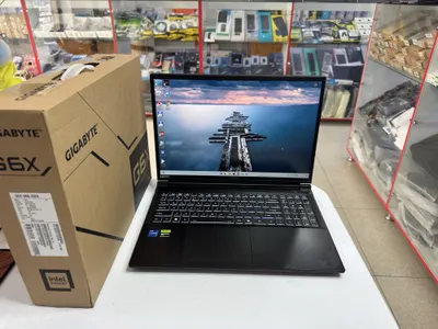 Gigabyte intel core i7-13650HX DDR5 16 1 TB nvme ssd RTX 4060 8 lik