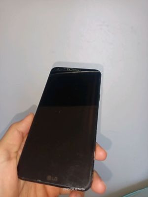 Смартфон LG U+Q6.На запчасти!