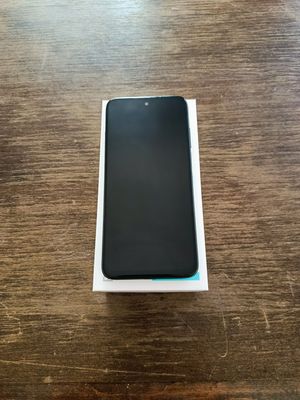 Redmi 10 sotiladi ideal xolatda