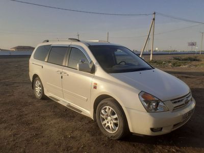 Кия карнивал 2009