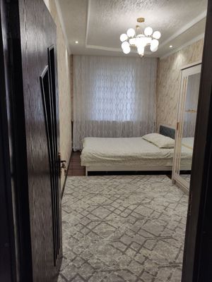 Fargona shaxar oybek radomda joylashgan kunli kvartira bezzaks quyamiz