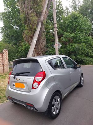 2015 spark avtomat