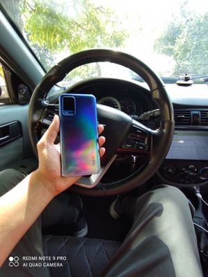 Oppo A57s holati yahshi garantiyasi bor