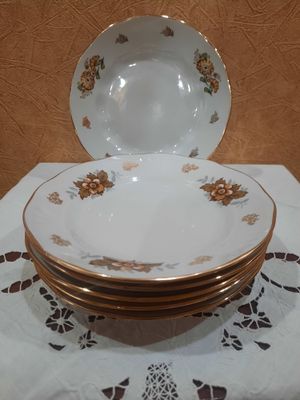 Абсолютно новые десертные тарелочки, Рижский фарфор, деколь, золочение