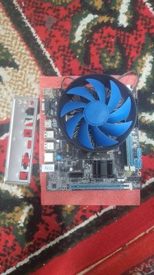 Продам материнской плата H61 i5 4pakaleniy DDR3 8gb azu