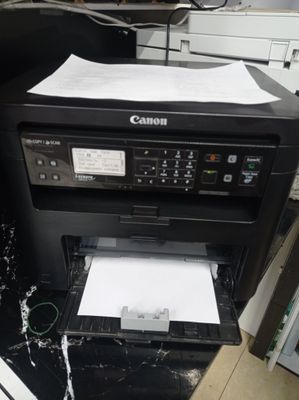 Printer 3v1 CANON MF 211 .