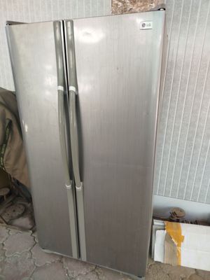 Продается холодильник LG