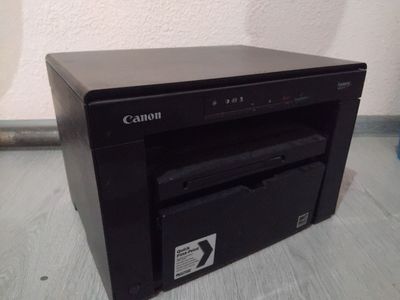 Принтер мф3010 сотилади