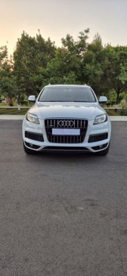 Продаётся Audi Q7 TFSI quattro в идеальном состоянии