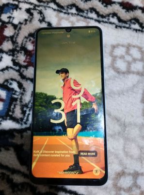 Realme telefoni sotiladi
