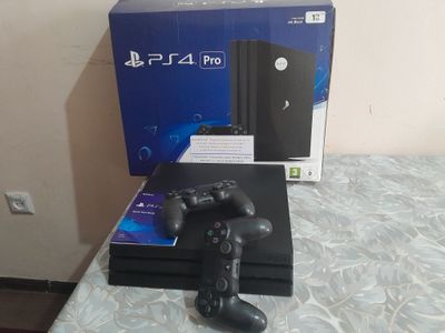 Продаю свой новый PS4 pro