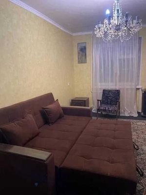 Сдаётся 1-комнатная квартира в Чиланзаре, 23 квартал — 49 м², 300 $