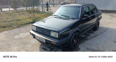 Продаётся Volkswagen Jetta 2