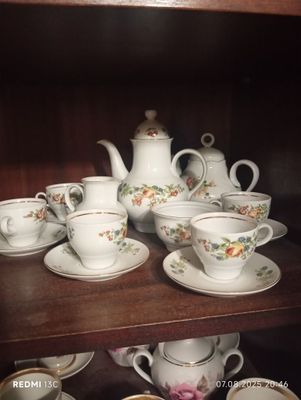 Сервизы чайный,кофейный