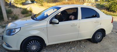 Nexia 3 sotiladi