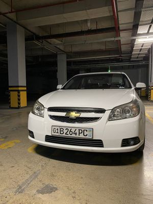 Продается Chevrolet Epica 2.4 2010 год