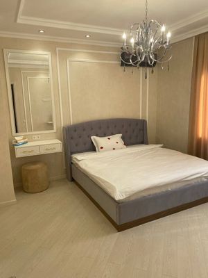 Kvartira продается 3/3/7 на ЖК Янги Дархан