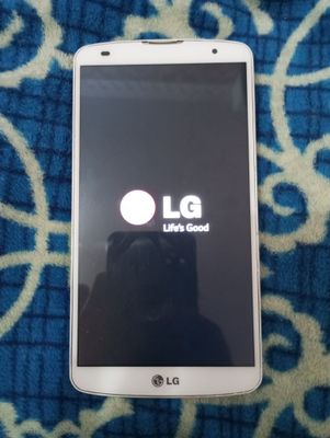 LG L350 telfon..