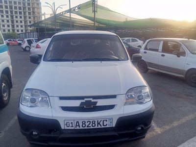 Chevrolet Niva sotiladi yili 2014