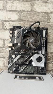 Asus X570/Ryzen 9 3900X комплект в отличном состоянии