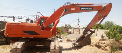 Экскаватор Doosan 220 talik 2011 yil