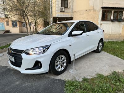 Onix LTZ turbo sotiladi