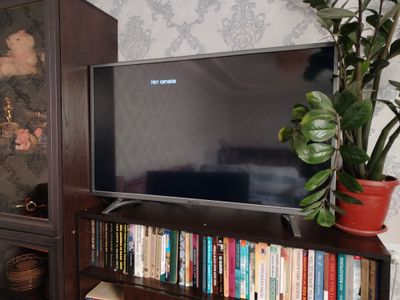 Телевизор Шиваки Led TV 43дюйма