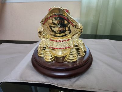 Продам статуэтки