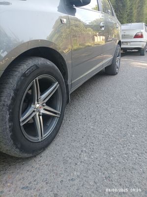 Deska sotiladi razmer 16 yangi xali