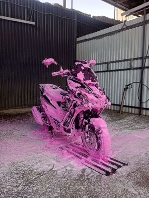 Yamaha R3 reblica skuter srocna sotiladi