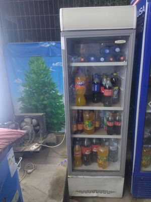 Iwlab turgan xaladilnik keliwtirib bervoraman