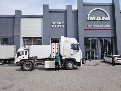 HOWO T7H бир мост газли 12 та газ балонлик 460 та от кучида